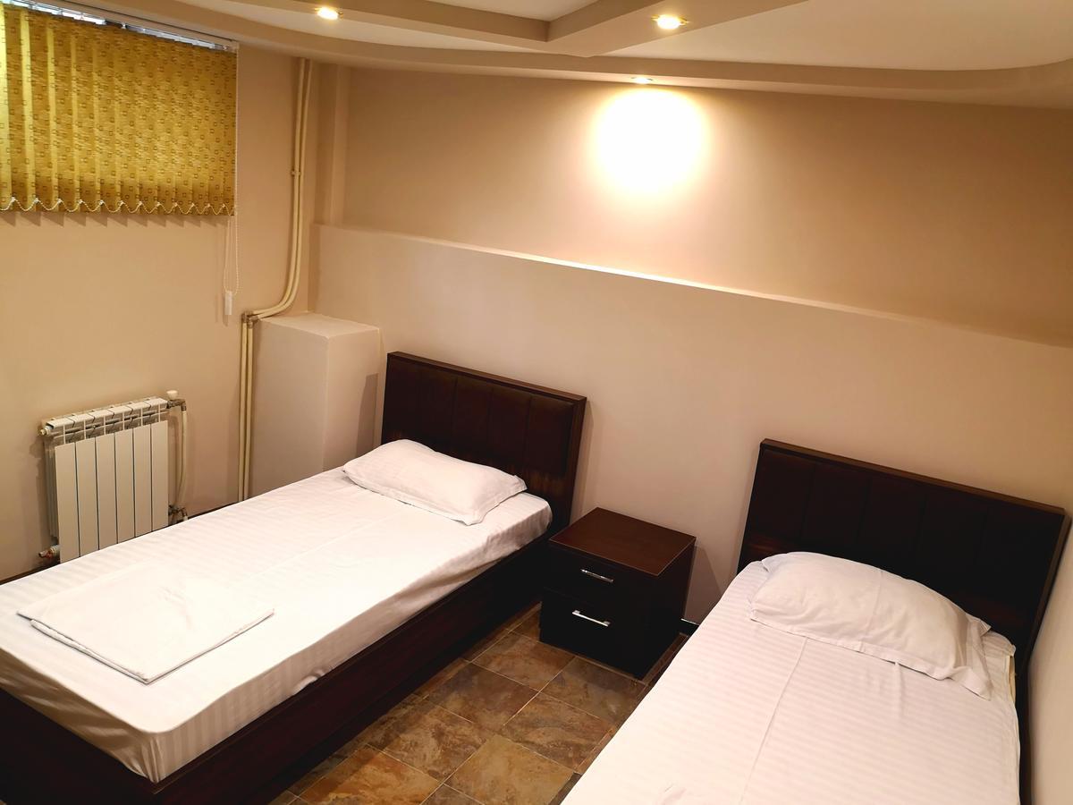 Prime Hotel Tours Єреван Номер фото