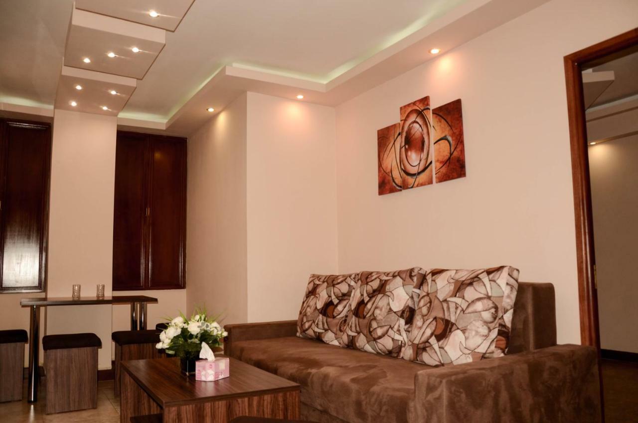 Prime Hotel Tours Єреван Екстер'єр фото